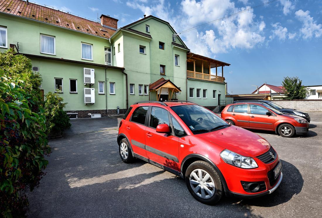 Penzion Central Zvolen Eksteriør bilde
