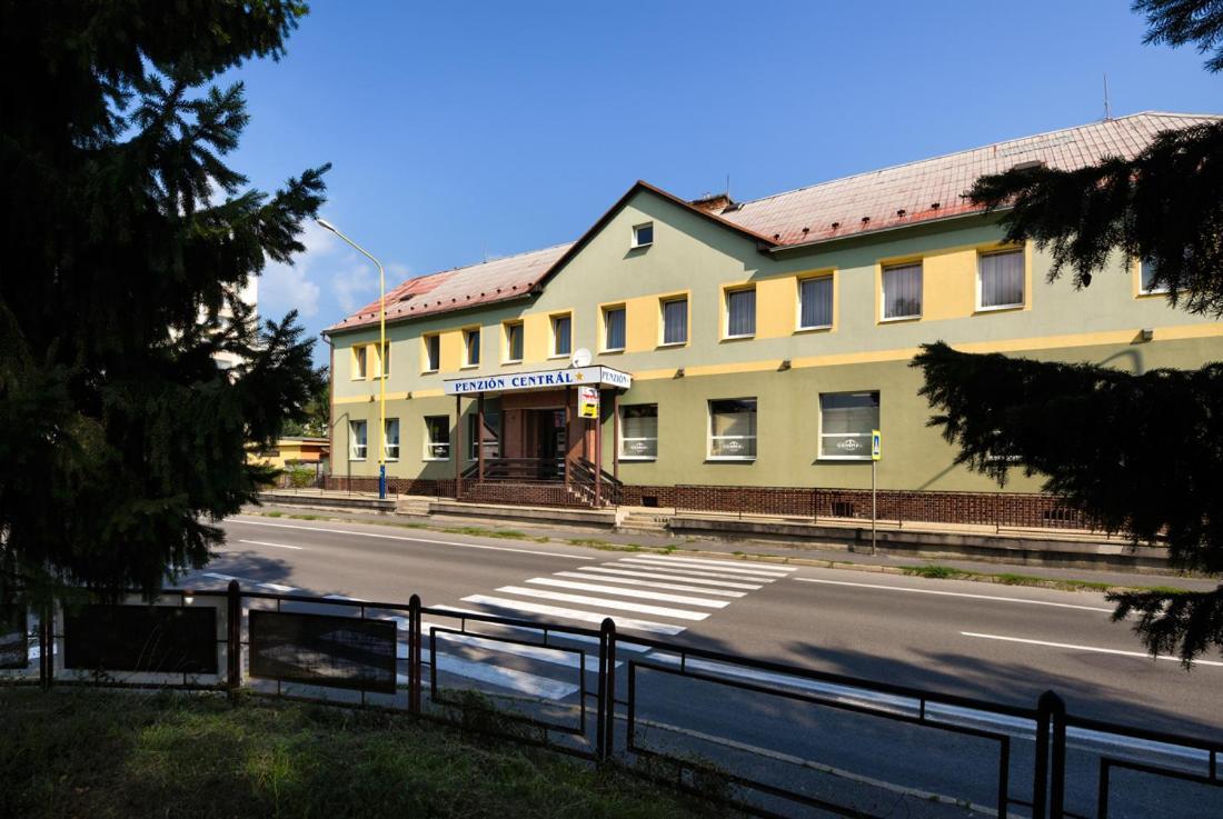 Penzion Central Zvolen Eksteriør bilde